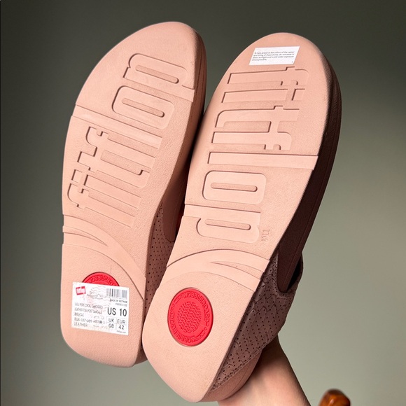 FitFlop Lulu Perf Croc-Embossed Leather Toe-Post Sandals in beige - Picture 3 of 16